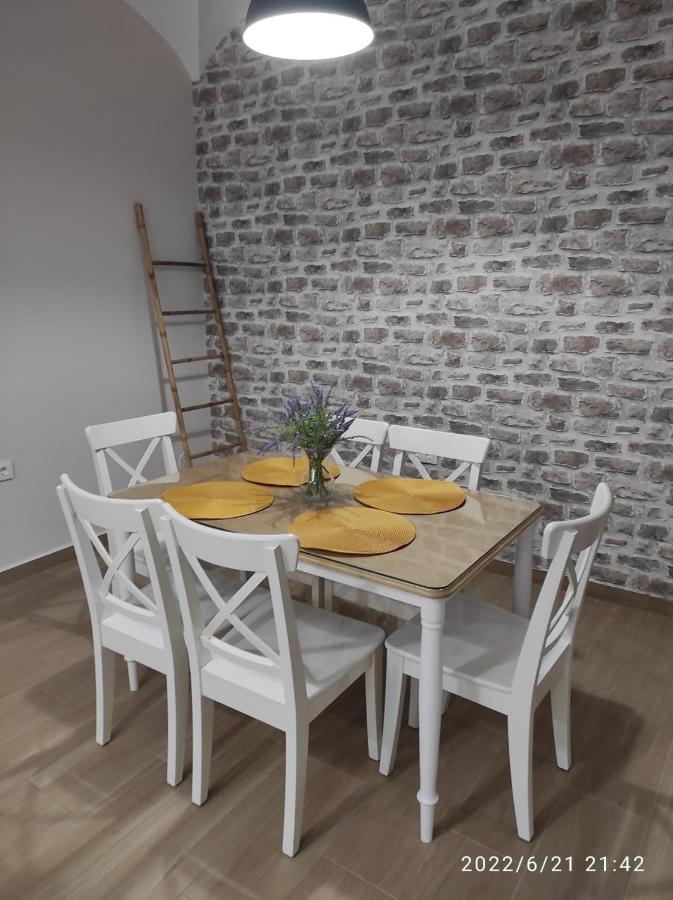 Bonita Y Amplia Casa Con Patio, En Centro Ciudad Apartment Mérida Ngoại thất bức ảnh