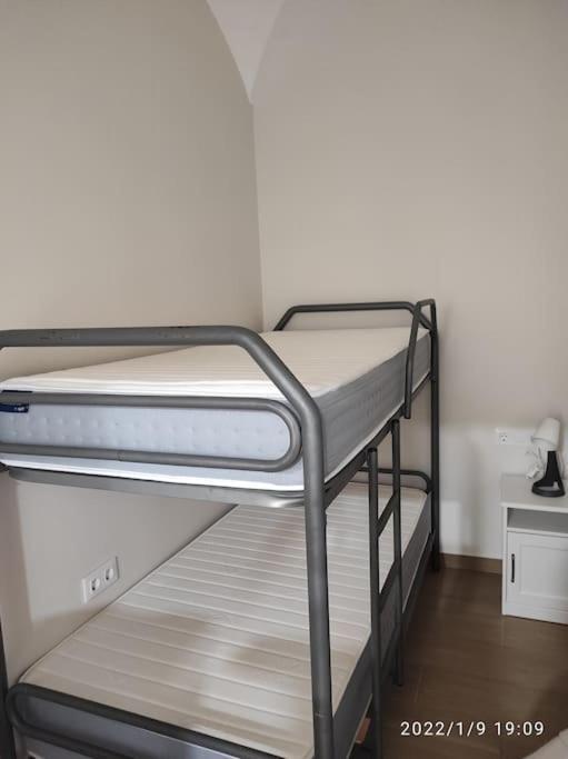 Bonita Y Amplia Casa Con Patio, En Centro Ciudad Apartment Mérida Ngoại thất bức ảnh